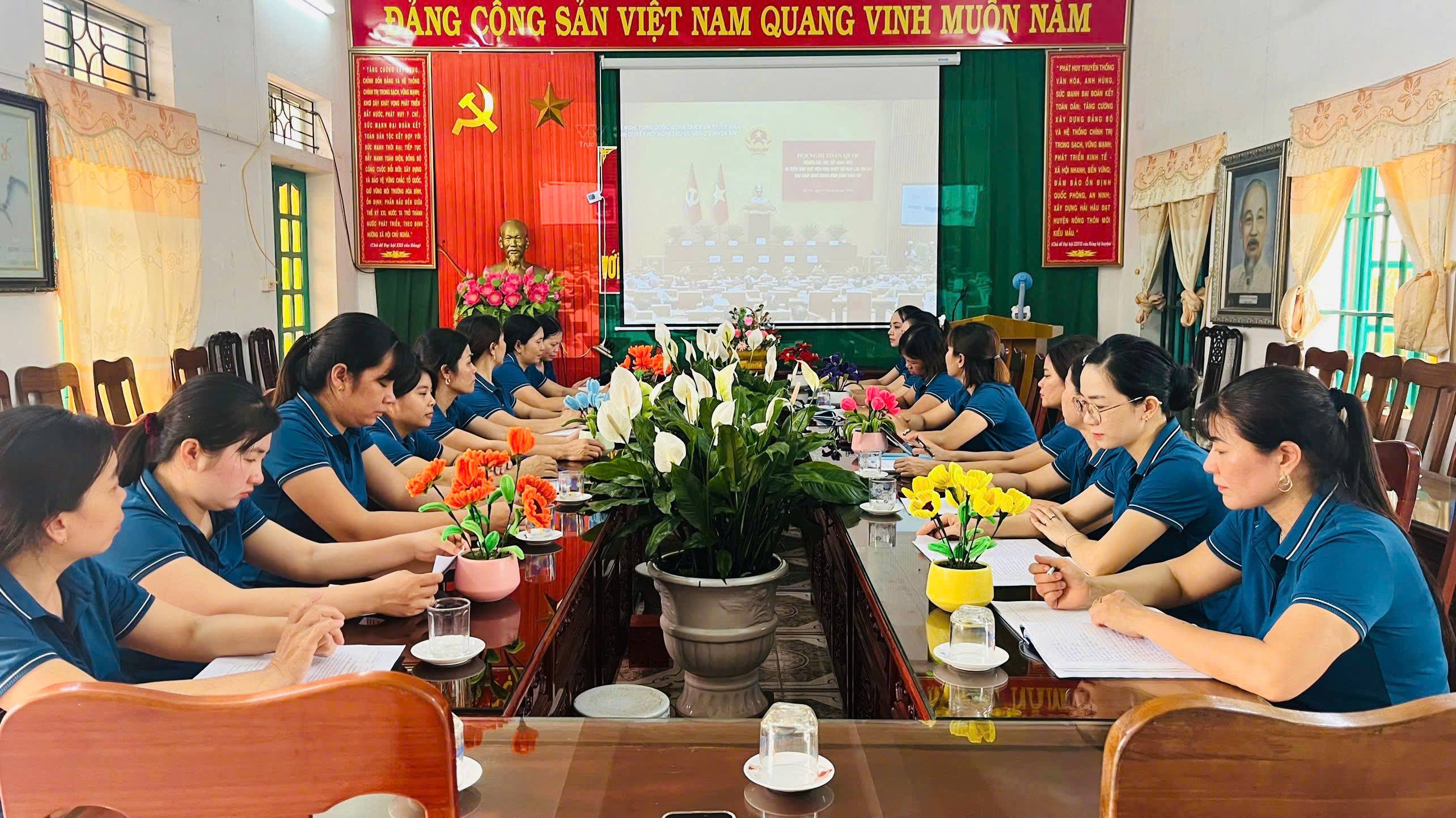 anh tin bai